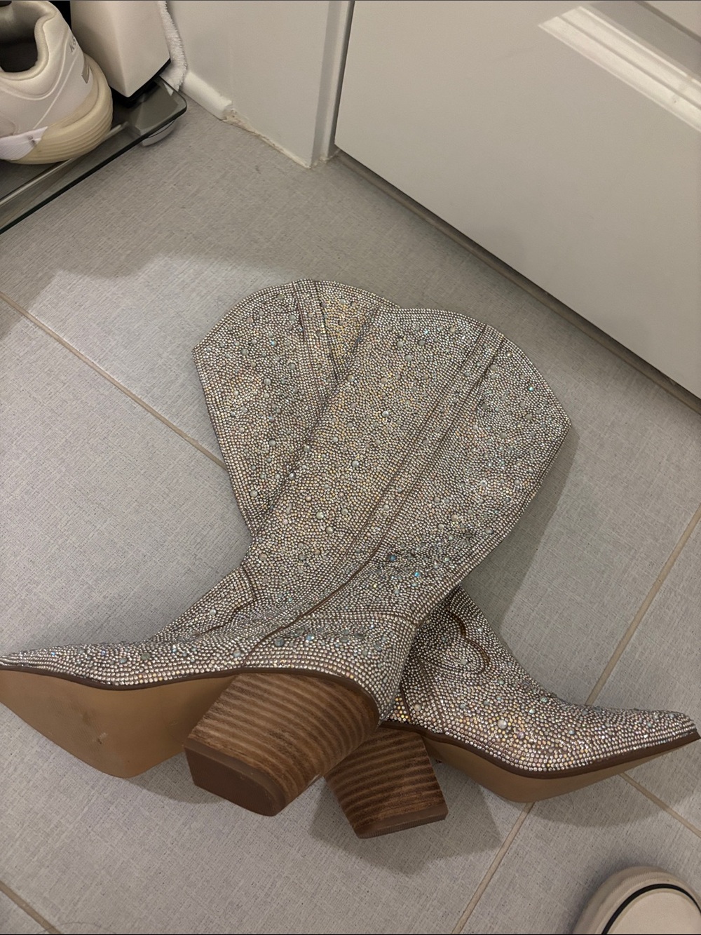 Rhinestone Embellished Western Boot - Silver Sparkle
